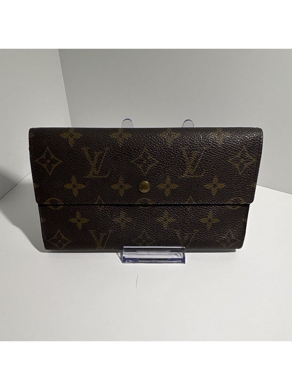 Louis Vuitton Monogram Brown Bifold Wallet Snap Button Credit Card Slots
